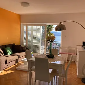  Apartment Kaki Nur 5 Minuten über Die Treppe Zum Strand, Mit Fantastischer Aussicht Und Freiem Parken